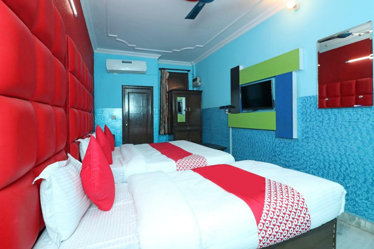 Oyo 29304 Hotel Pooja Yamuna Nagar ภายนอก รูปภาพ
