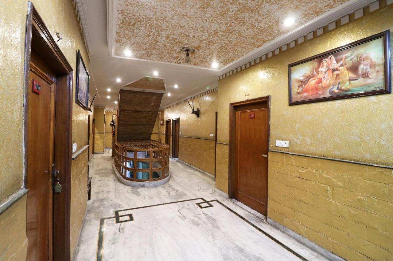 Oyo 29304 Hotel Pooja Yamuna Nagar ภายนอก รูปภาพ