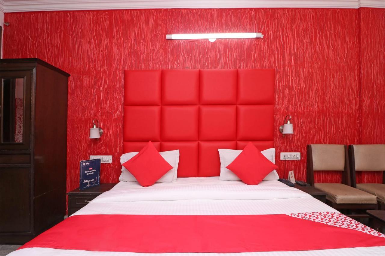 Oyo 29304 Hotel Pooja Yamuna Nagar ภายนอก รูปภาพ