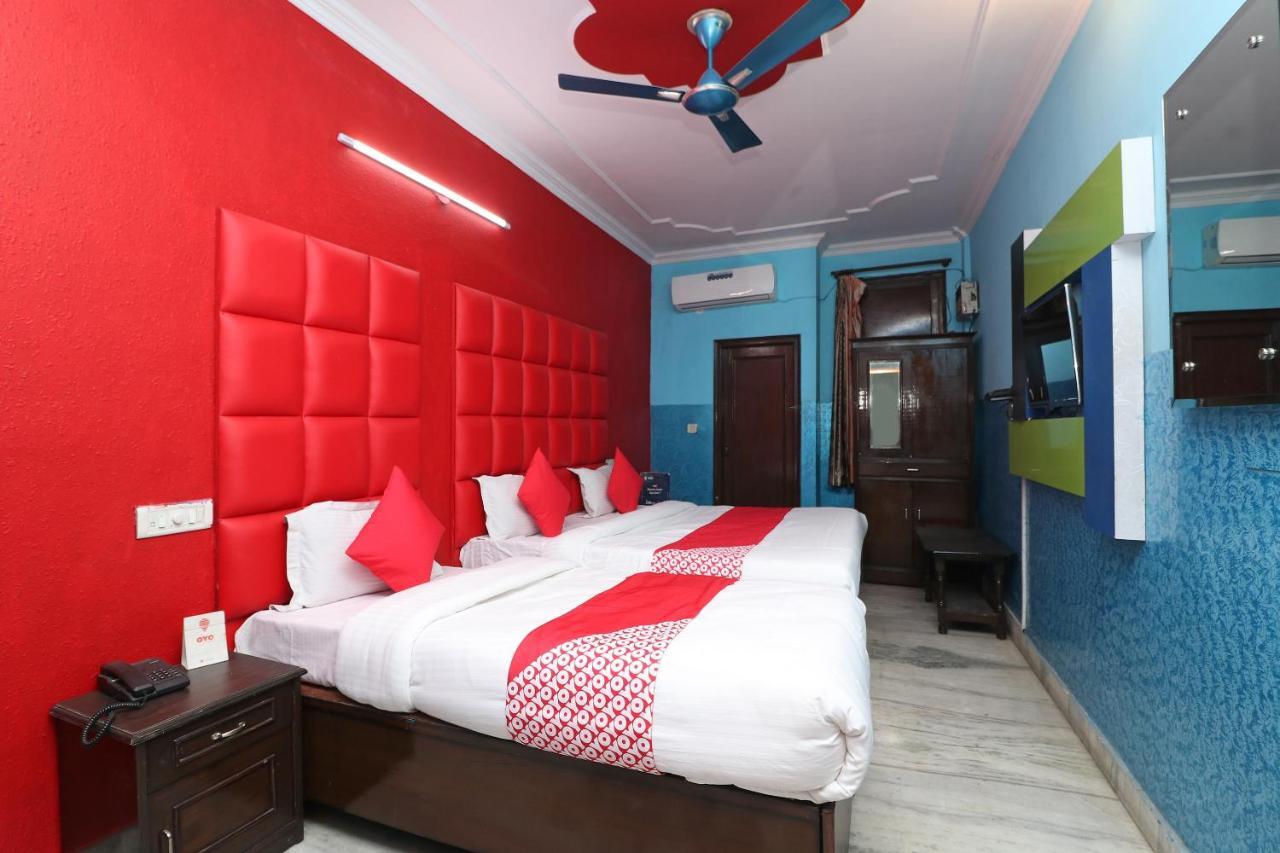 Oyo 29304 Hotel Pooja Yamuna Nagar ภายนอก รูปภาพ